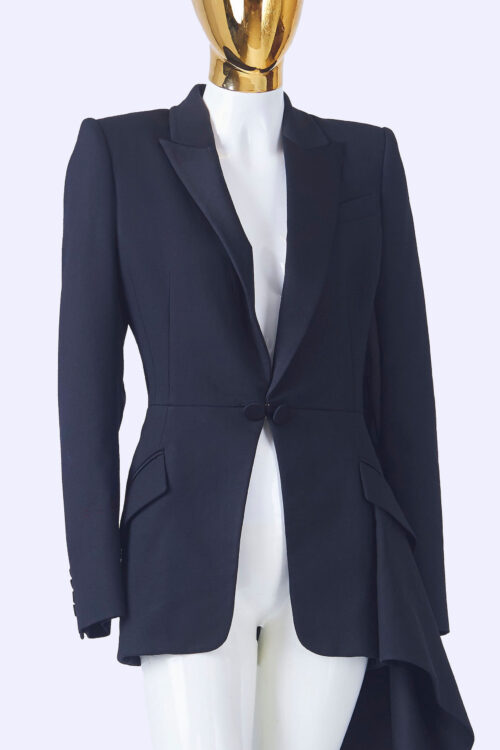 Alexander-McQueen-Black-Jacket_front-close