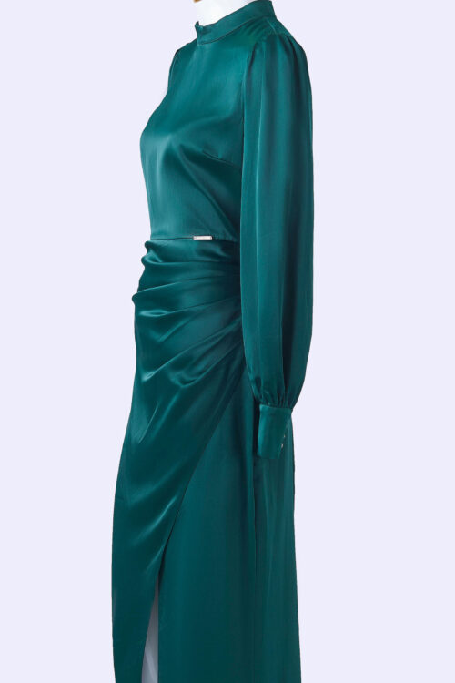 Greenworld-Maxi-Long-Sleeve-Dress_side-close