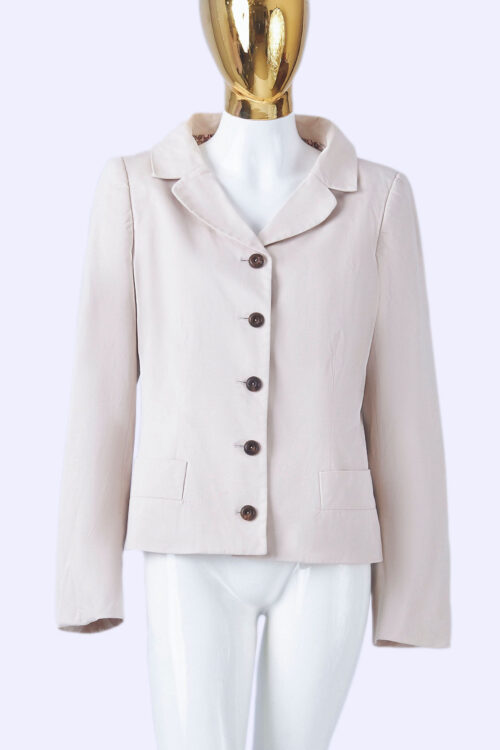 Ferragamo-Cream-Jacket_front-close